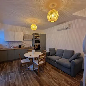 Casina Elena - Centro Viareggio