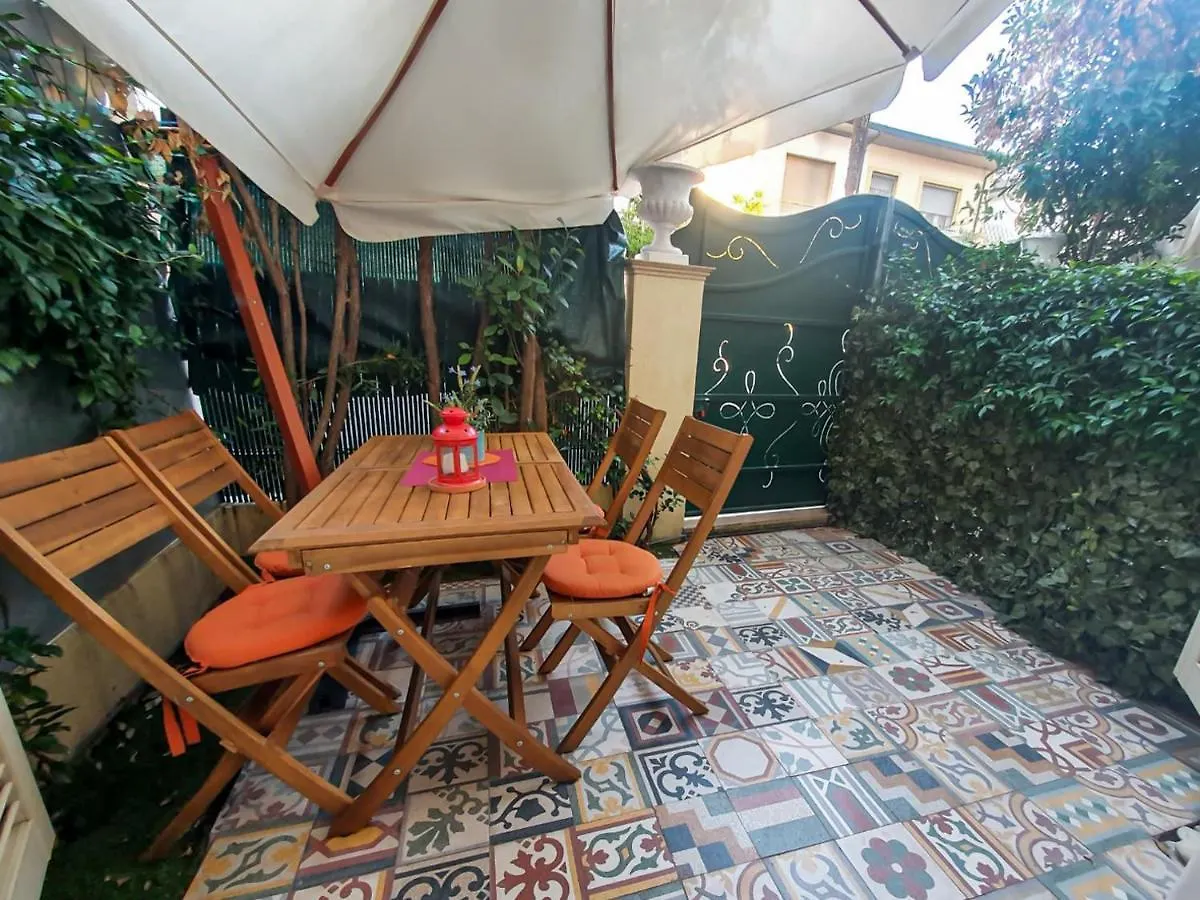 La Maga Mare & Free Park Villa Viareggio